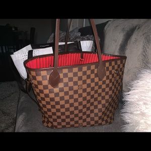 Louis Vuitton Neverfull MM